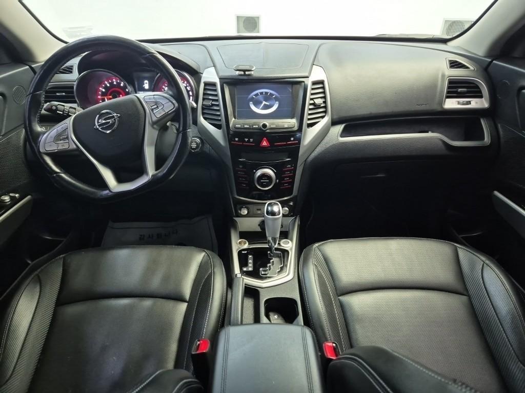 Ssangyong Tivoli - Vista 7