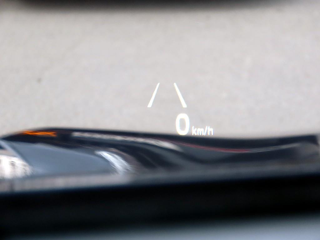 KIA Seltos - Vista 10