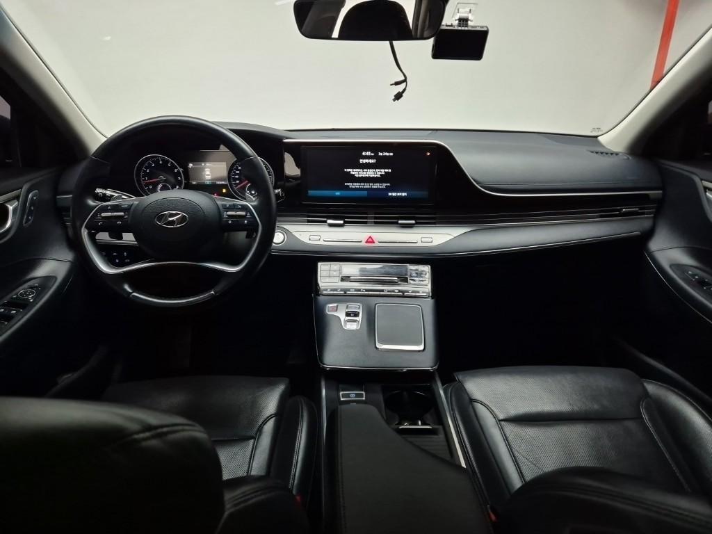 HYUNDAI Grandeur - Vista 6