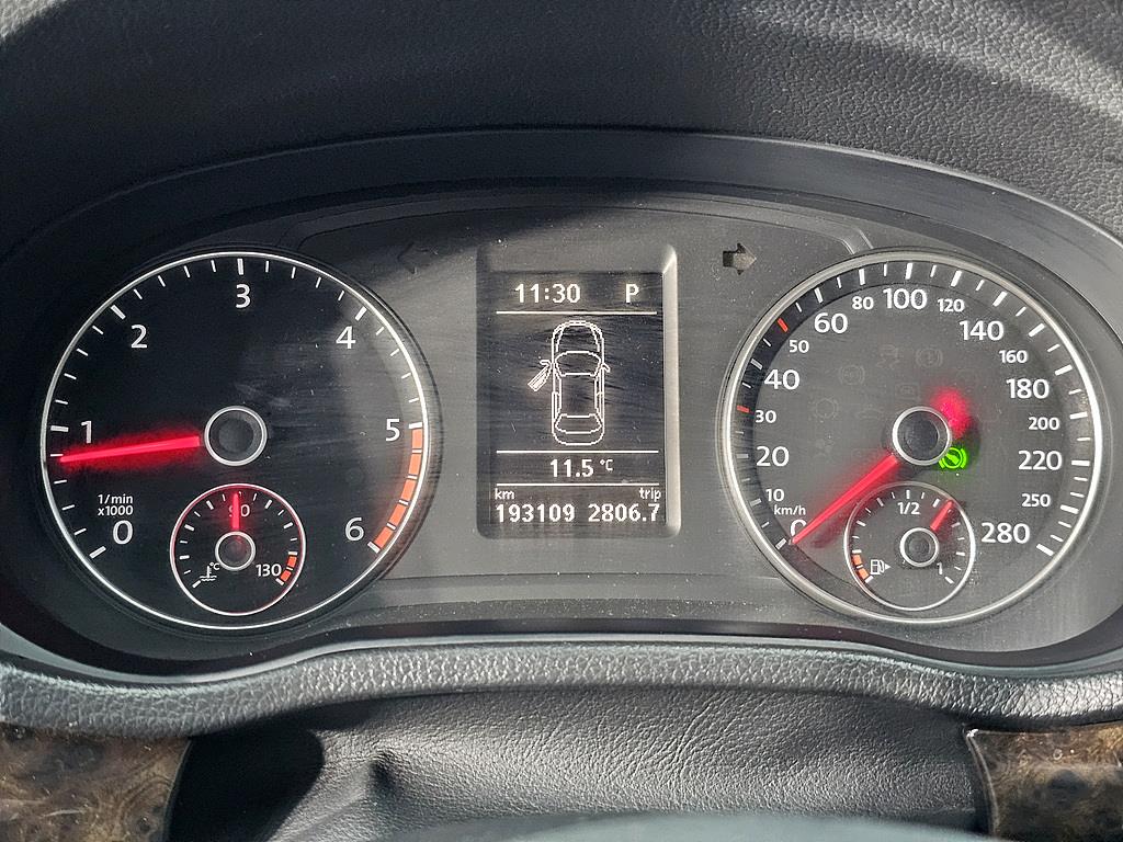 Volkswagen Passat - Vista 7