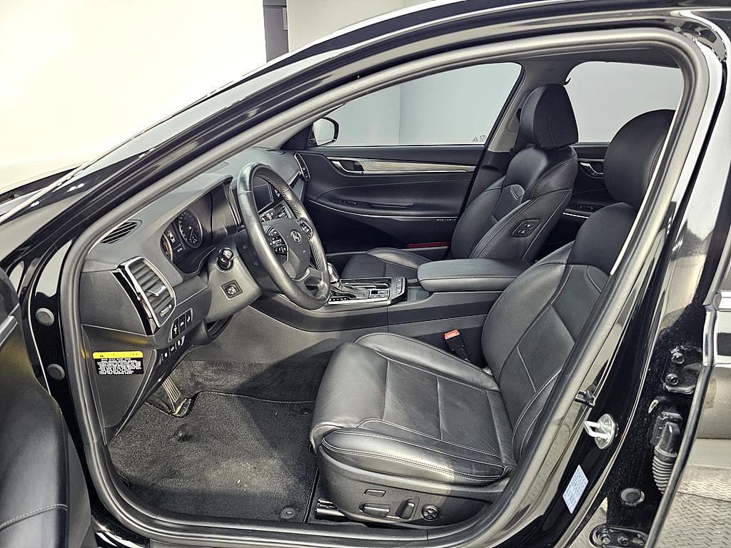 HYUNDAI Grandeur - Vista 8