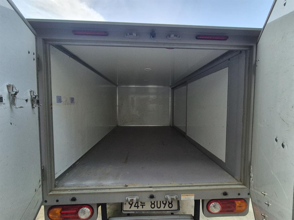 Small Truck tower_built-in tower - Vista 10
