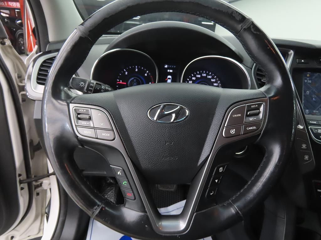 HYUNDAI Santa Fe - Vista 8