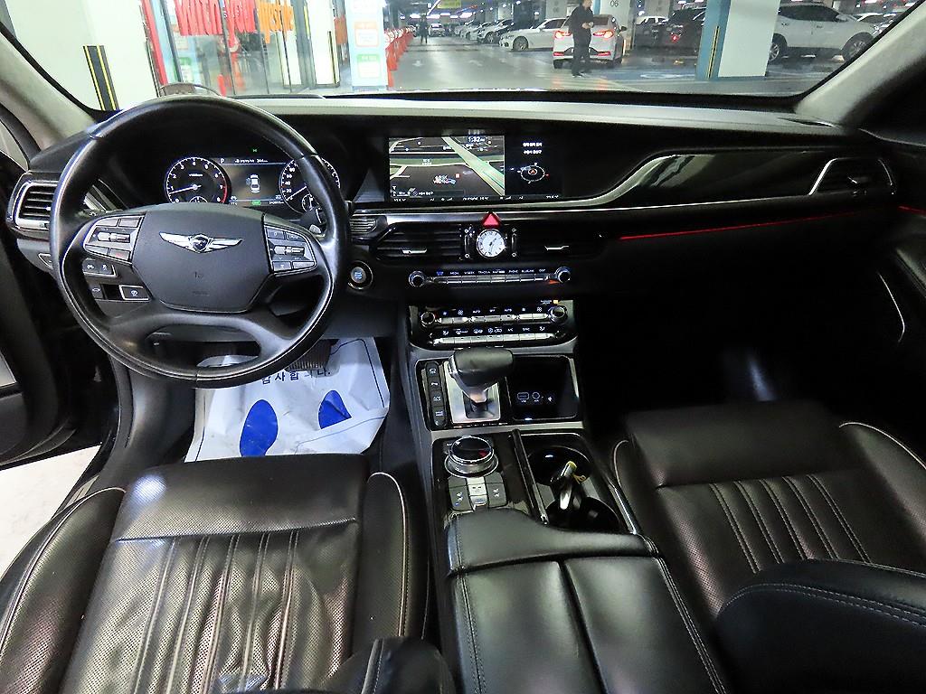 Genesis EQ900 - Vista 10