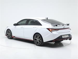 HYUNDAI Avante - Vista 8