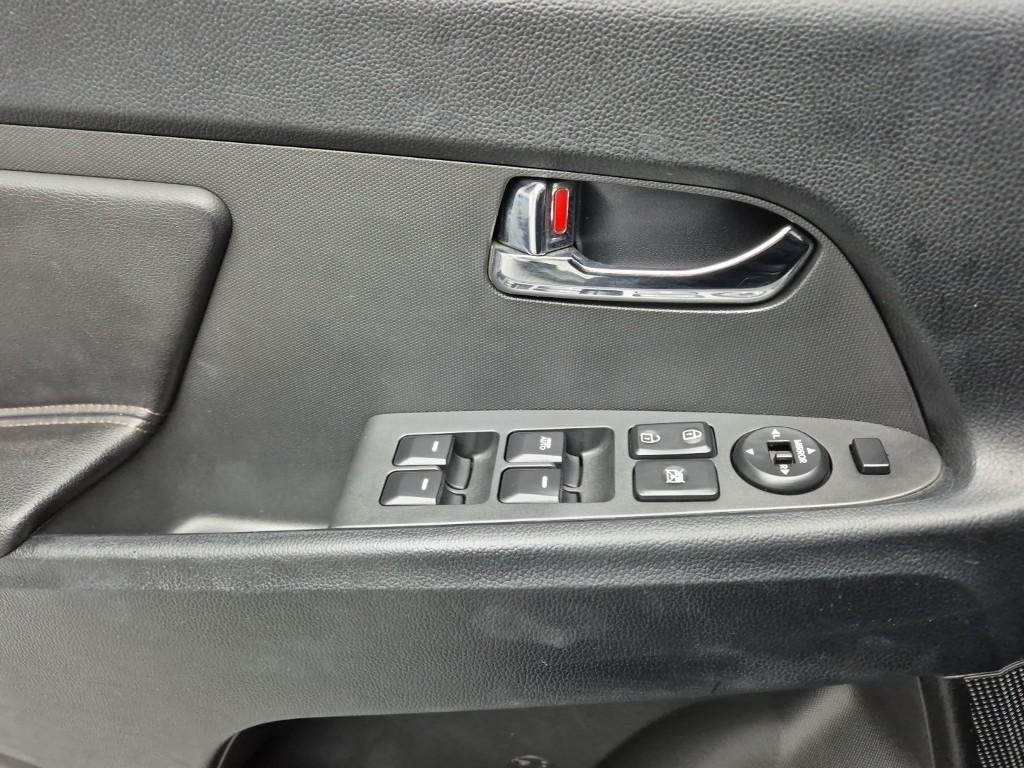 KIA Sportage 2012 Blanco - Importación desde Corea - HF Imports Iquique - Foto 18