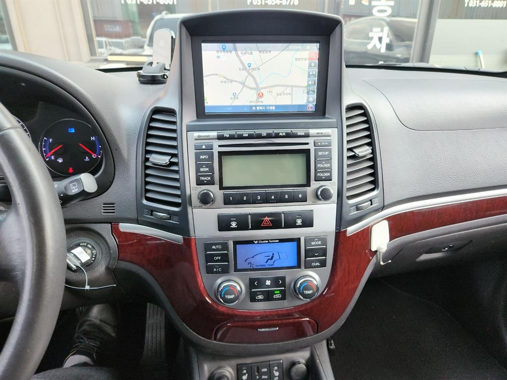 HYUNDAI Santa Fe - Vista 12