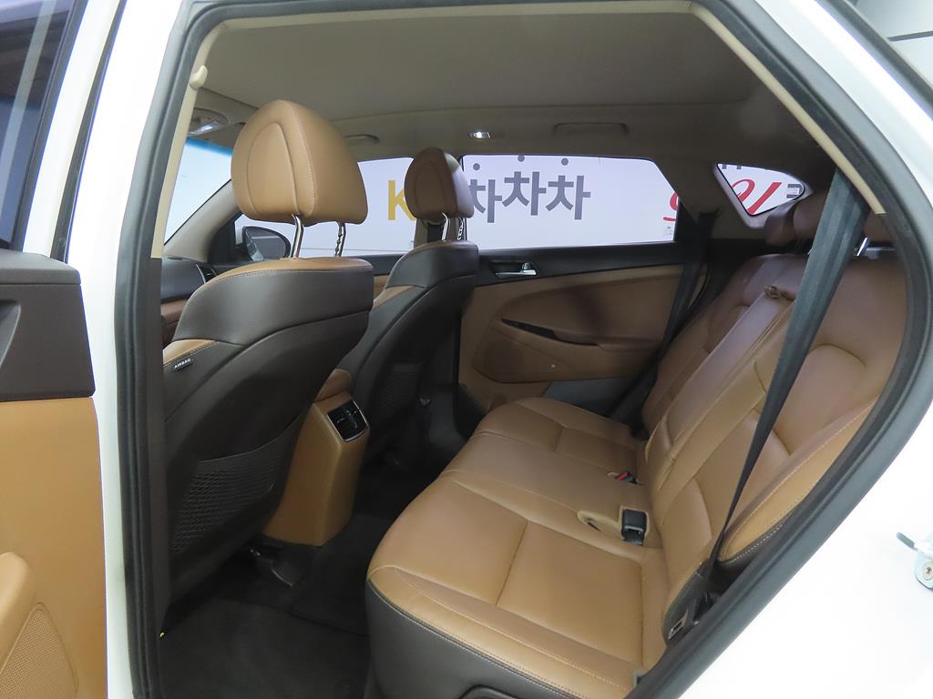 HYUNDAI Tucson - Vista 6