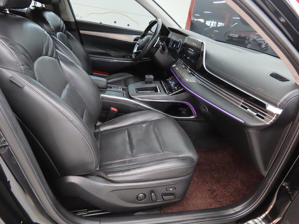 HYUNDAI Grandeur - Vista 6