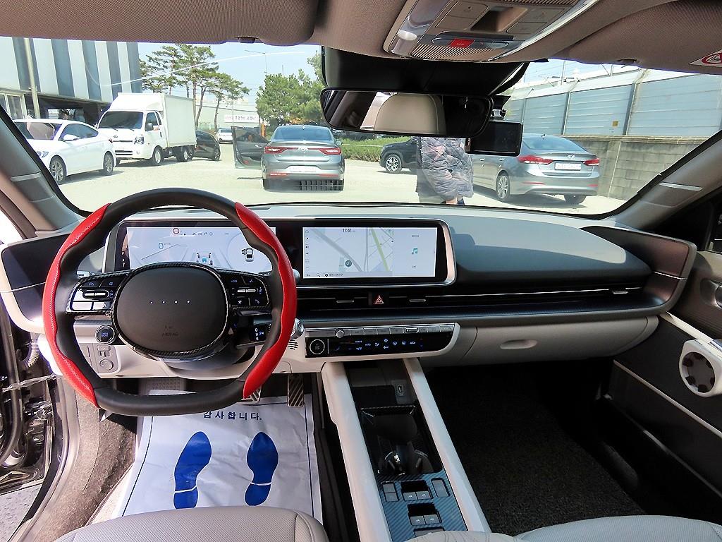 HYUNDAI Ioniq 6 - Vista 7