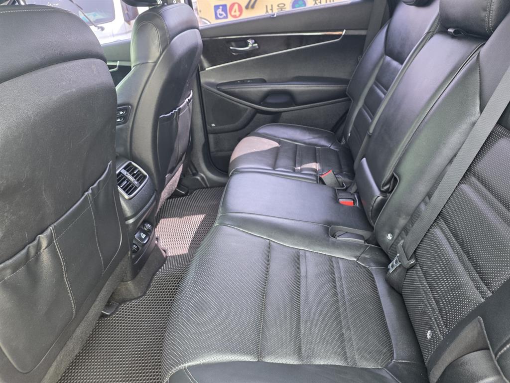 KIA Sorento 2016 Gris - Importación desde Corea - HF Imports Iquique - Foto 19