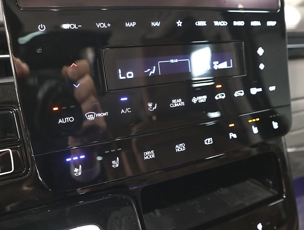 HYUNDAI Staria - Vista 11