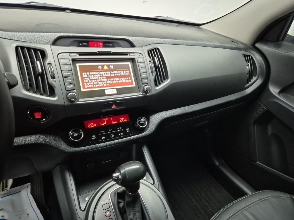 KIA Sportage - Vista 10