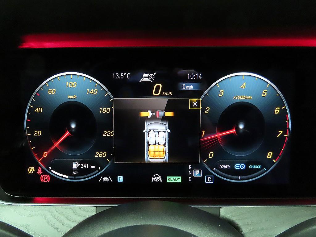 Mercedes Benz E class - Vista 6