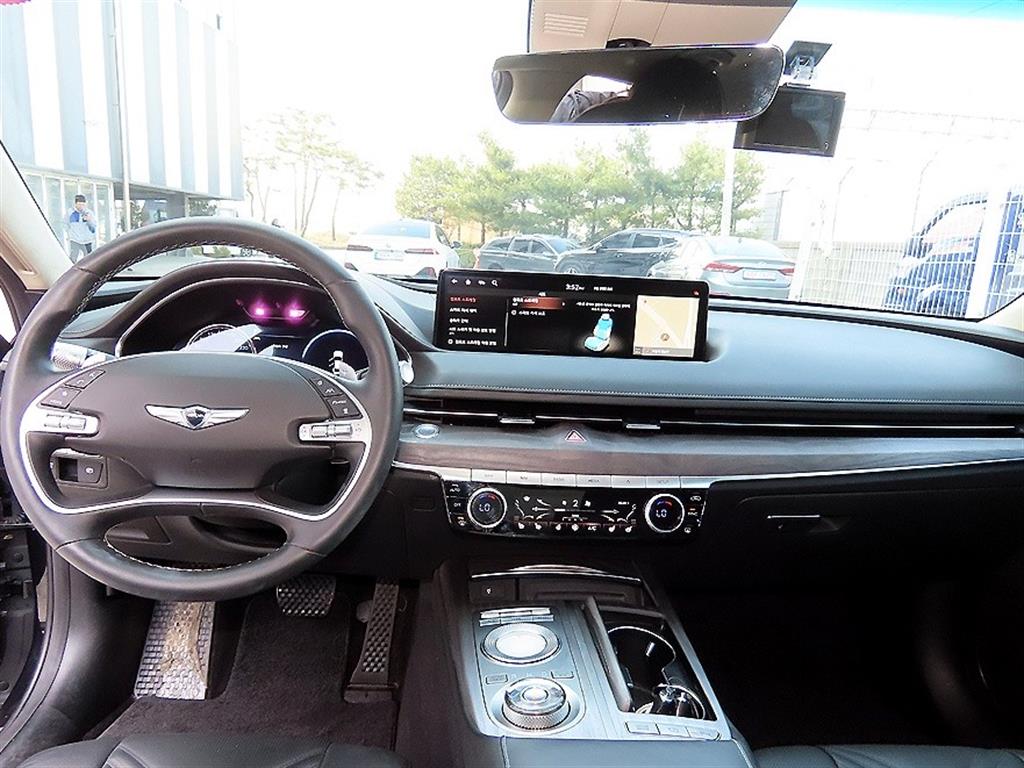 Genesis G80 - Vista 7