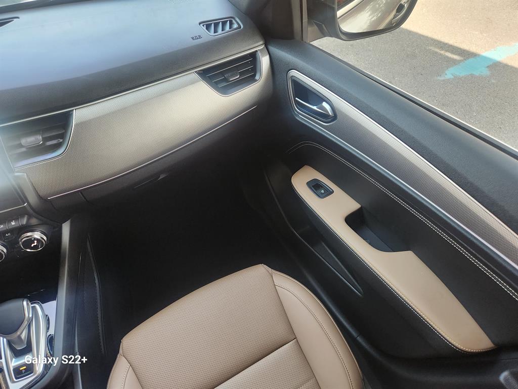 SAMSUNG Arkana - Vista 8