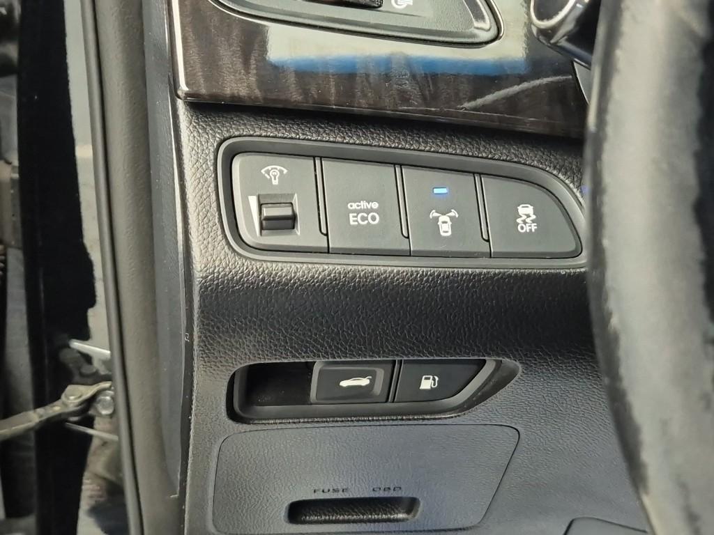 HYUNDAI Grandeur 2011 Negro - Importación desde Corea - HF Imports Iquique - Foto 17