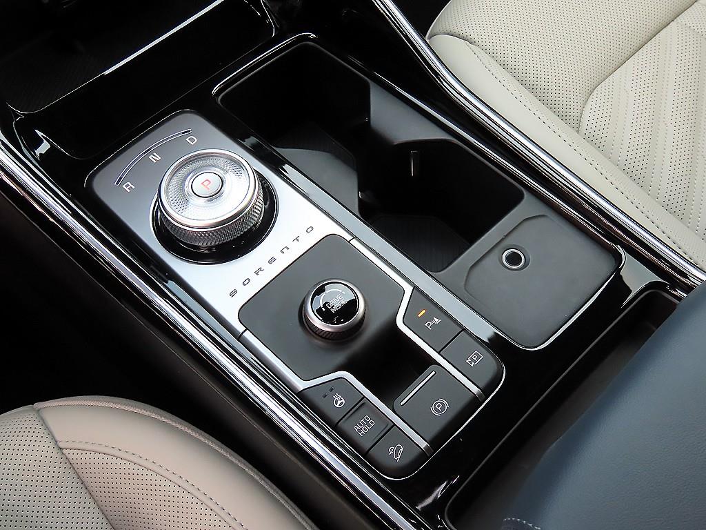KIA Sorento - Vista 11