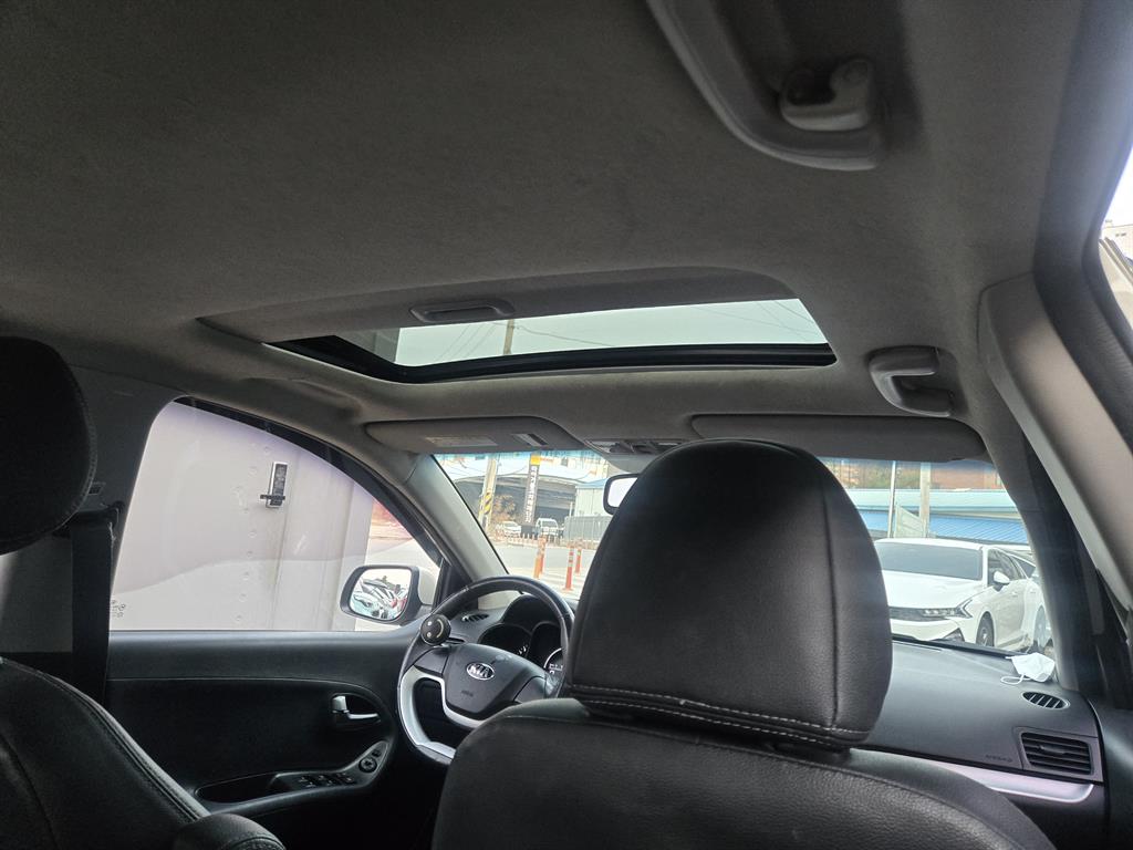 KIA Morning - Vista 6