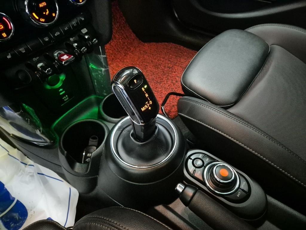 Mini Cooper - Vista 8