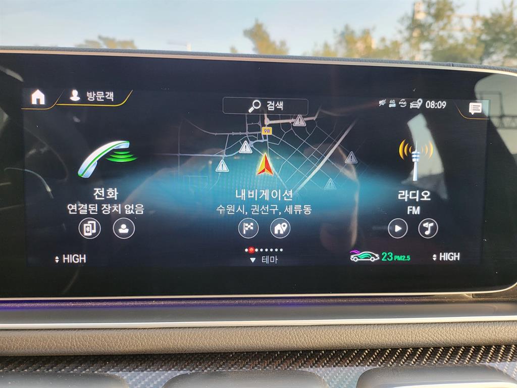 Mercedes Benz GLE Class - Vista 12