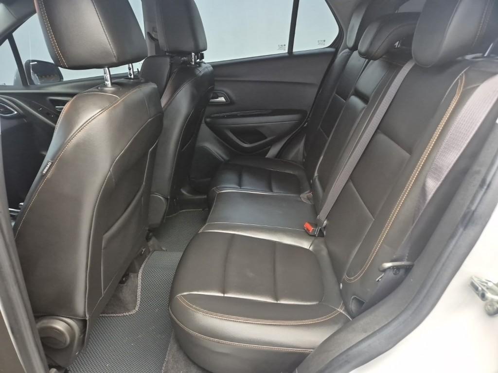 Chevrolet Trax - Vista 11