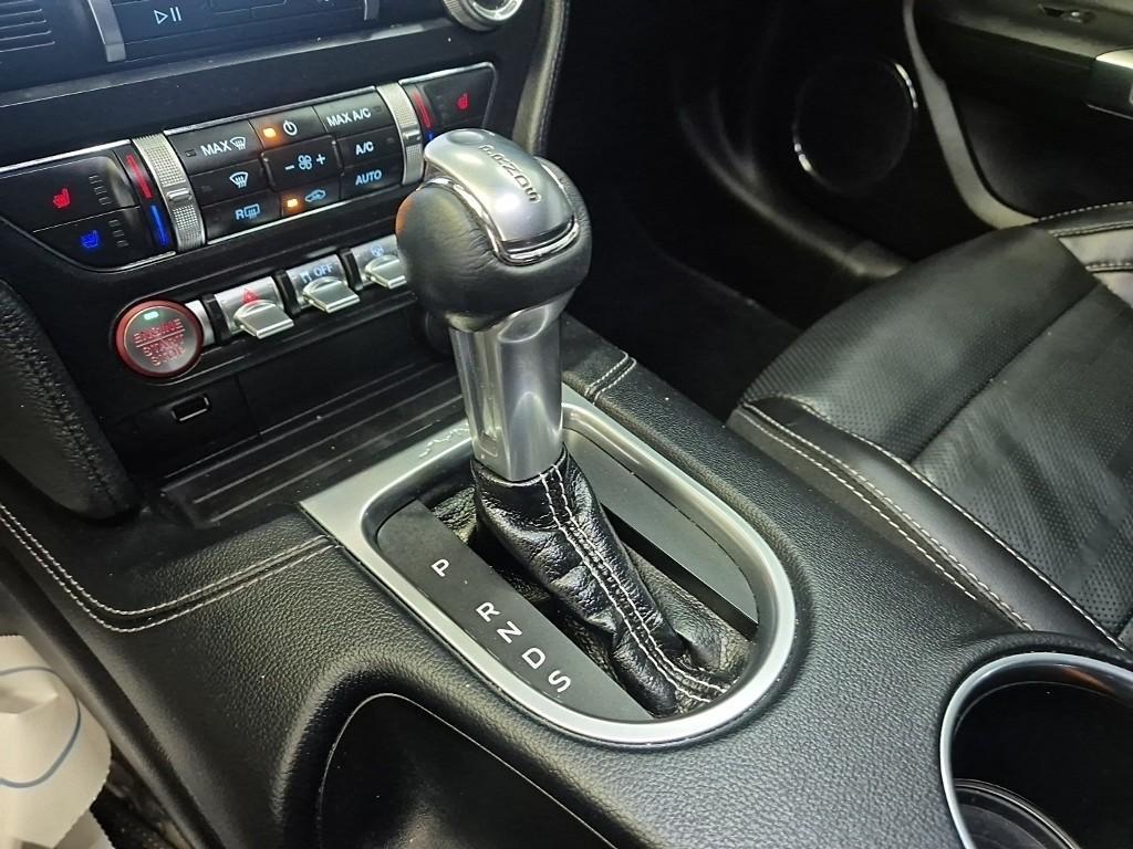 Ford Mustang - Vista 8