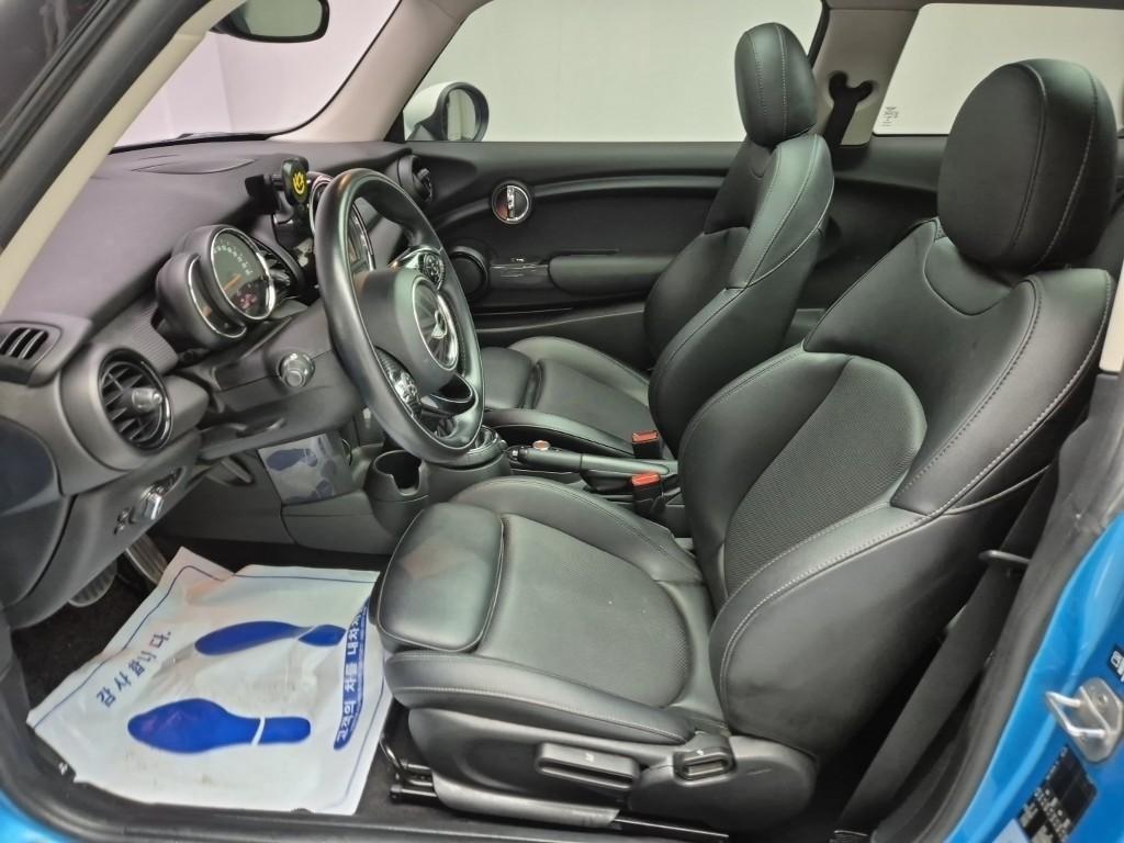 Mini Cooper - Vista 11