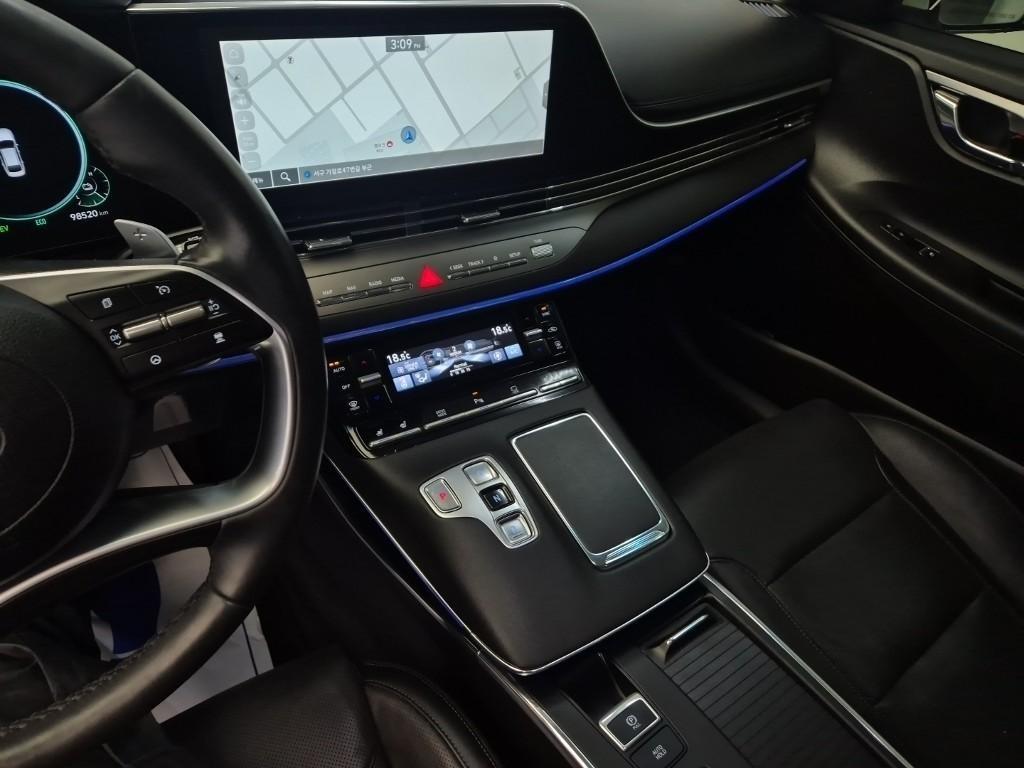 HYUNDAI Grandeur - Vista 10