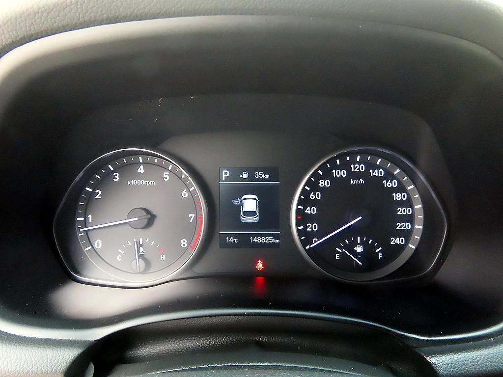 HYUNDAI i30 - Vista 9