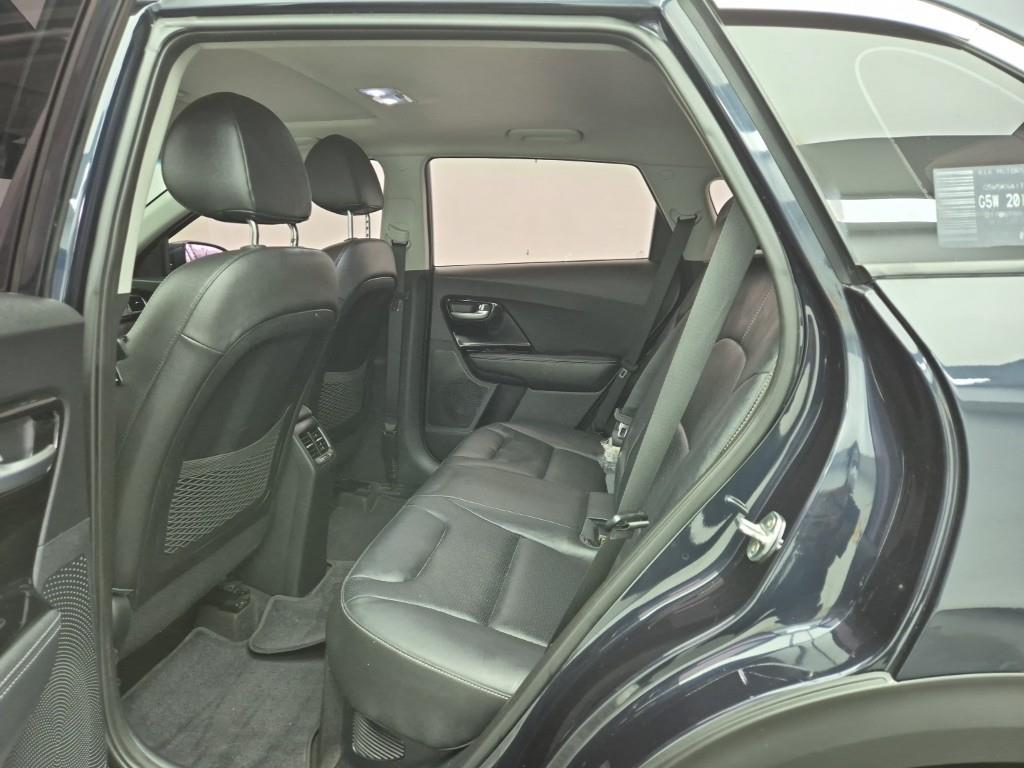 KIA Niro - Vista 12