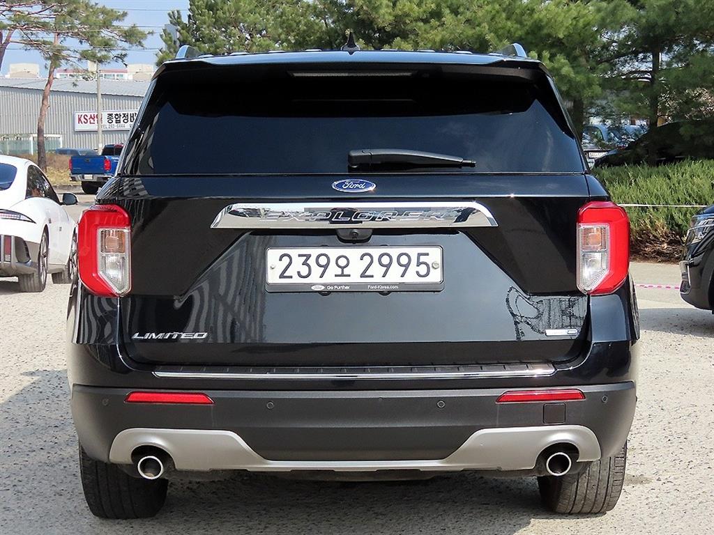 Ford Explorer - Vista 4