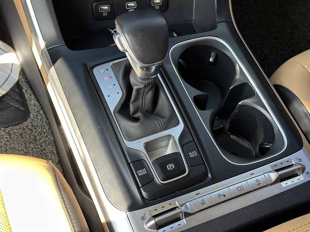 KIA Carnival 2021 Gris - Importación desde Corea - HF Imports Iquique - Foto 16