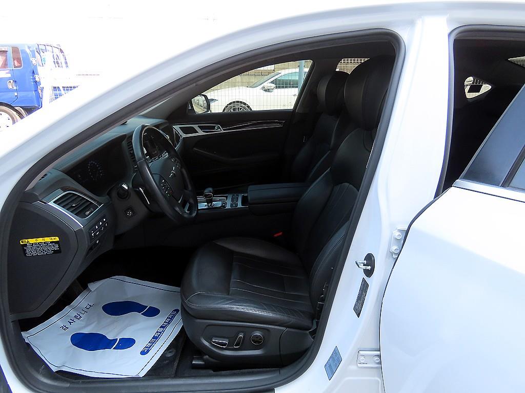 Genesis G80 - Vista 5