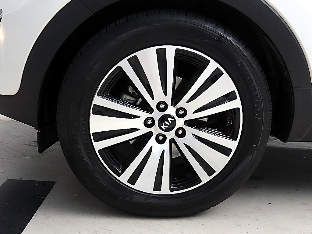 KIA Sportage - Vista 8