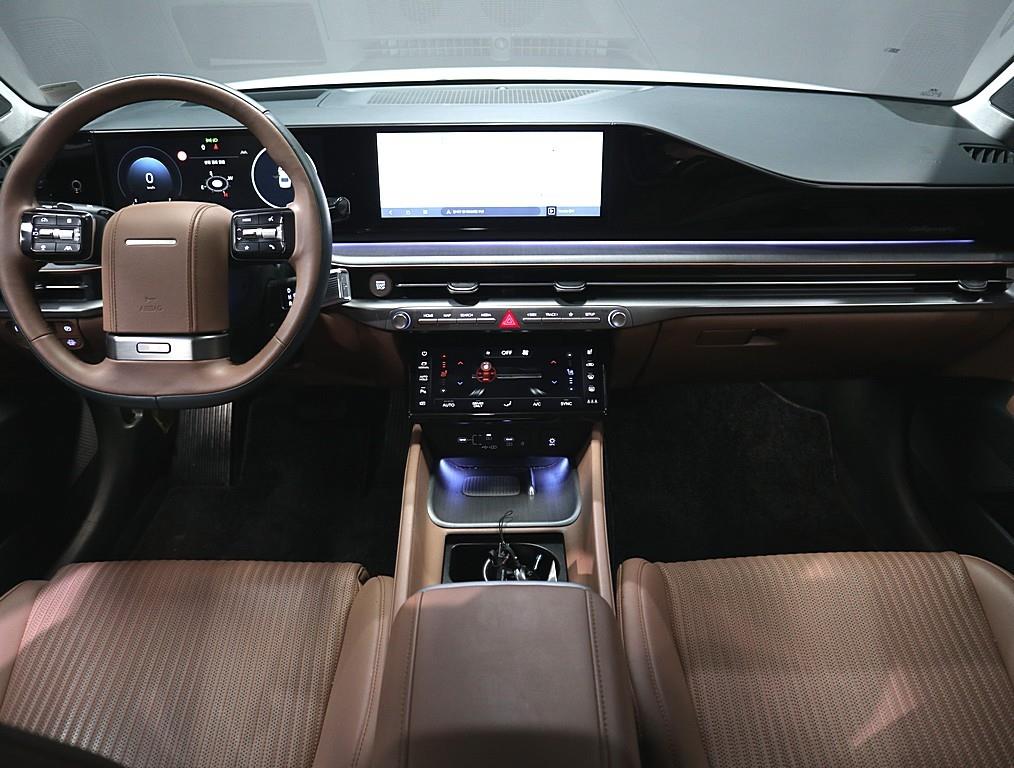 HYUNDAI Grandeur - Vista 5