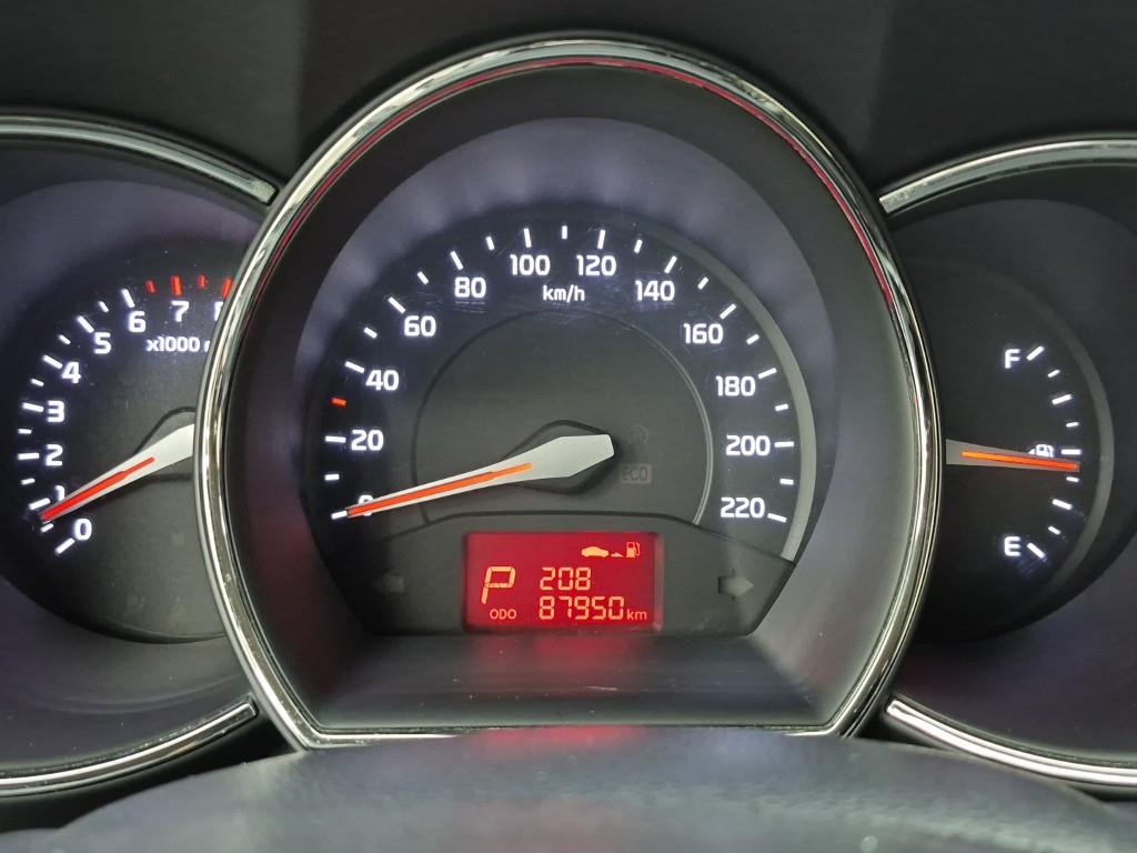 KIA Pride - Vista 7