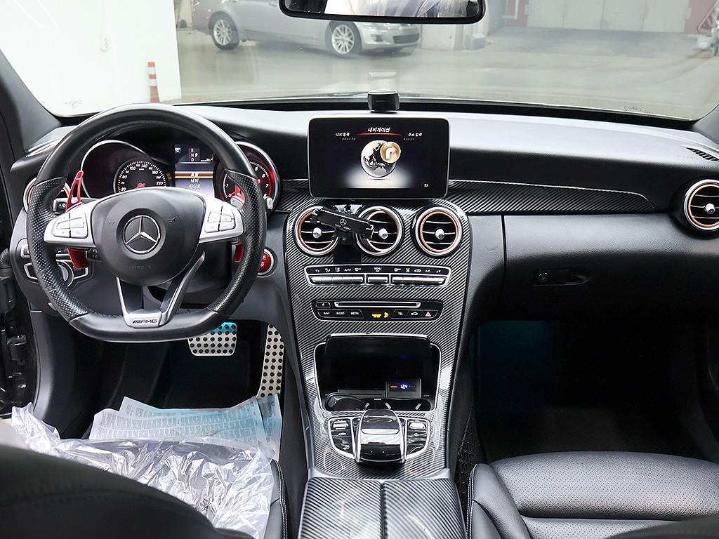 Mercedes Benz C Class - Vista 9