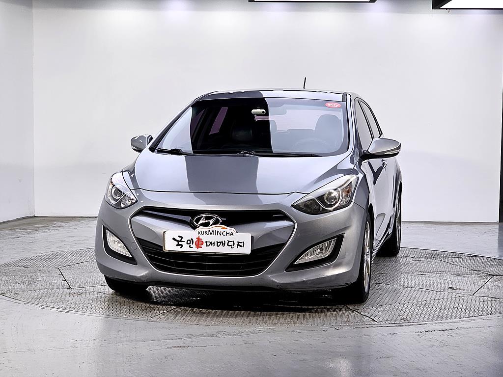 HYUNDAI i30 - Vista 2