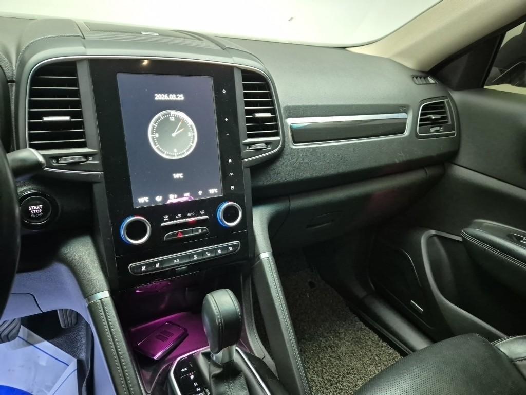 SAMSUNG QM6 - Vista 10