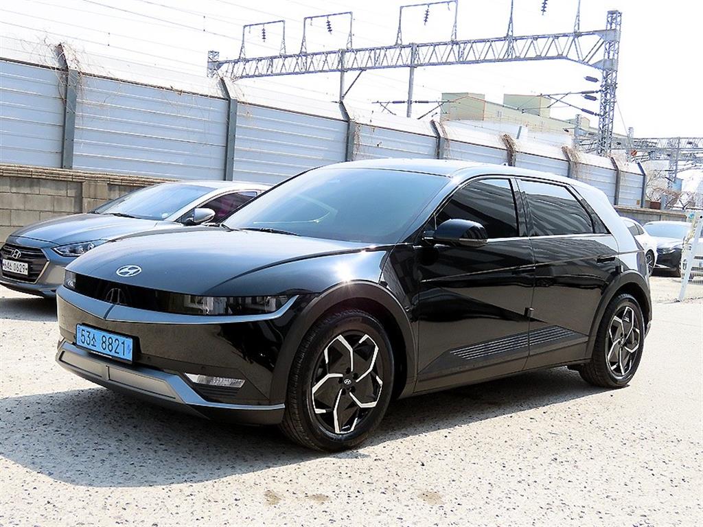 HYUNDAI Ioniq 5 - Vista 2