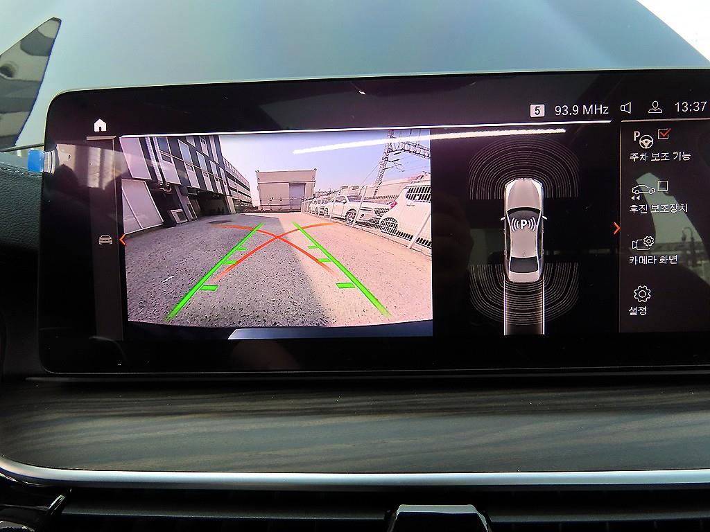 BMW 5 Series 2021 Negro - Importación desde Corea - HF Imports Iquique - Foto 14