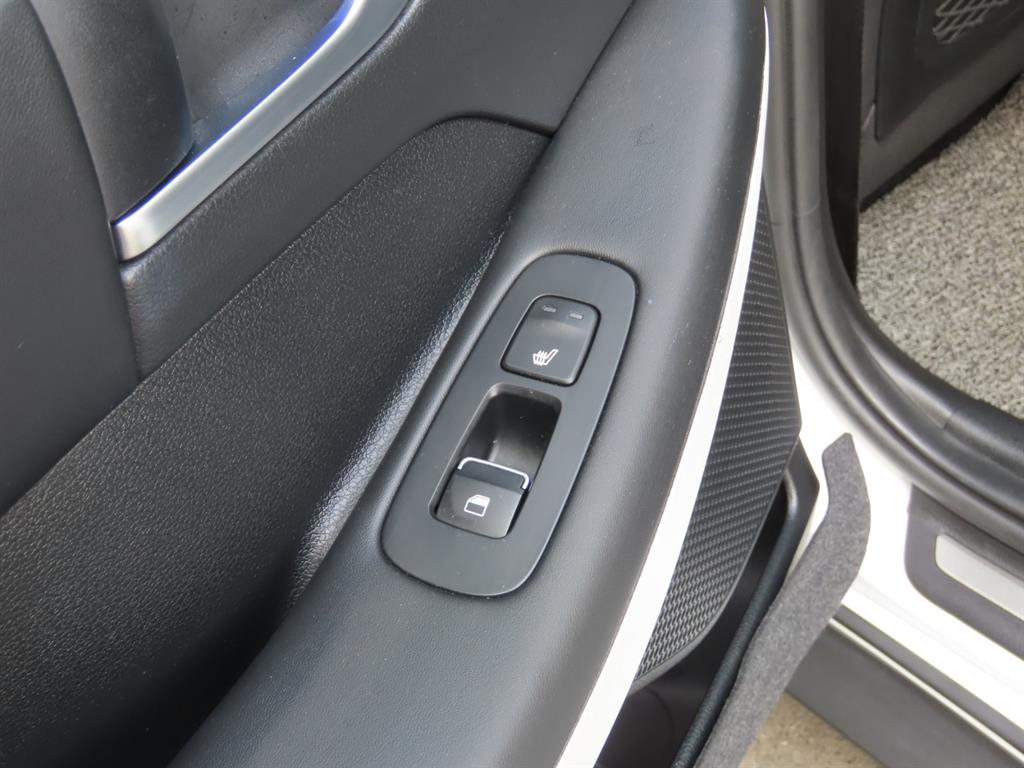 HYUNDAI Sonata - Vista 11