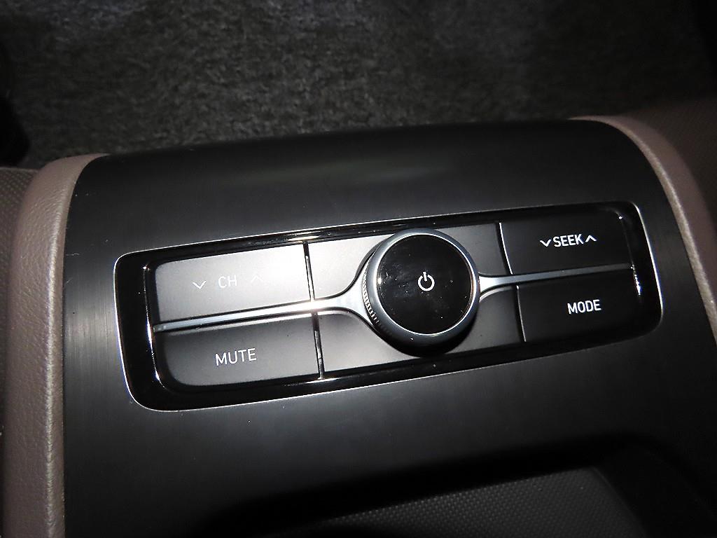 HYUNDAI Grandeur 2019 Gris - Importación desde Corea - HF Imports Iquique - Foto 16