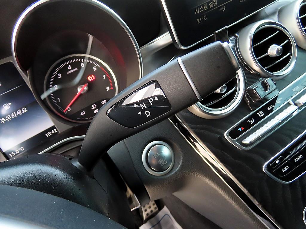 Mercedes Benz C Class - Vista 10