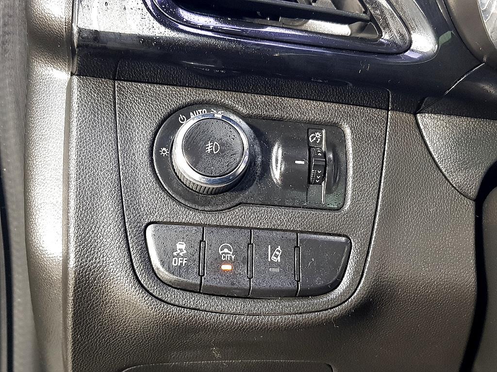 Chevrolet Spark - Vista 11