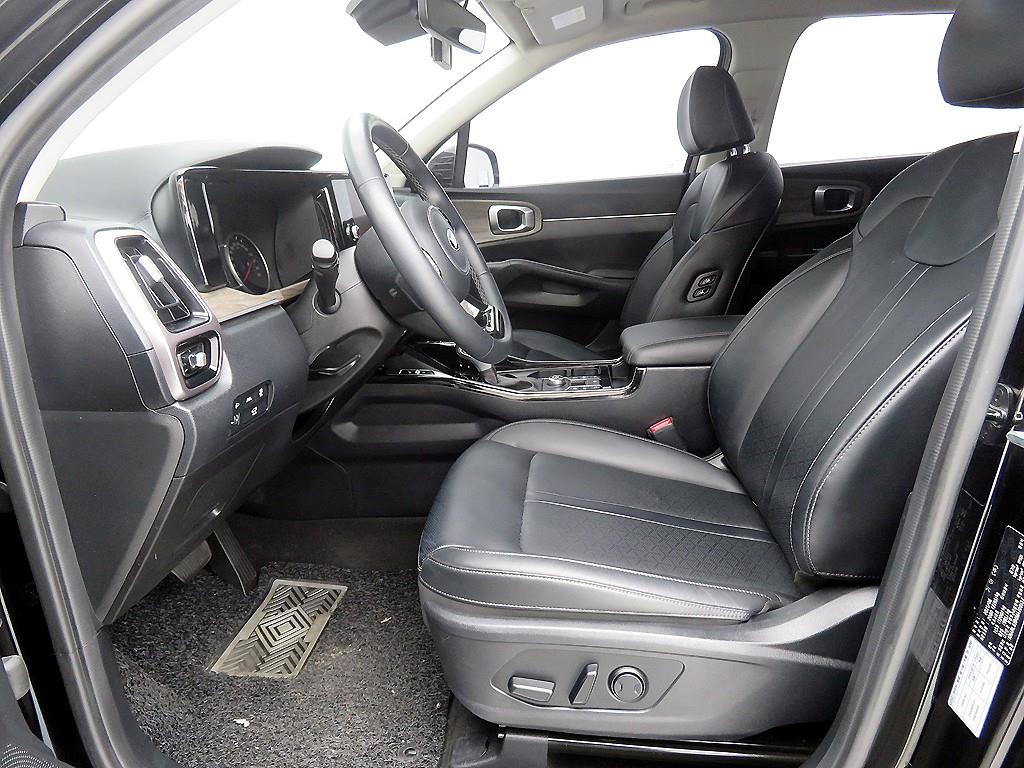 KIA Sorento - Vista 7