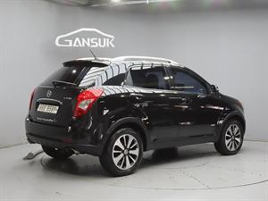 Ssangyong Korando - Vista 8