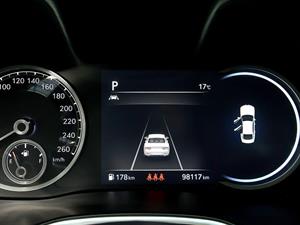 Genesis G80 - Vista 12