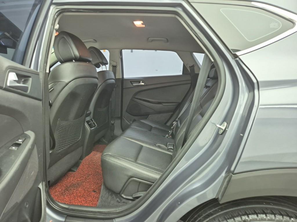 HYUNDAI Tucson - Vista 12